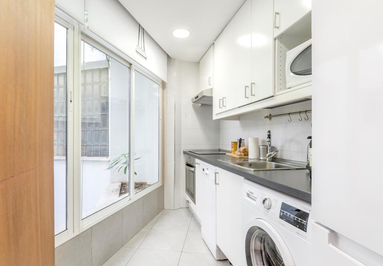 Cross Check Descalzas Reales Apartment Madri Exterior foto